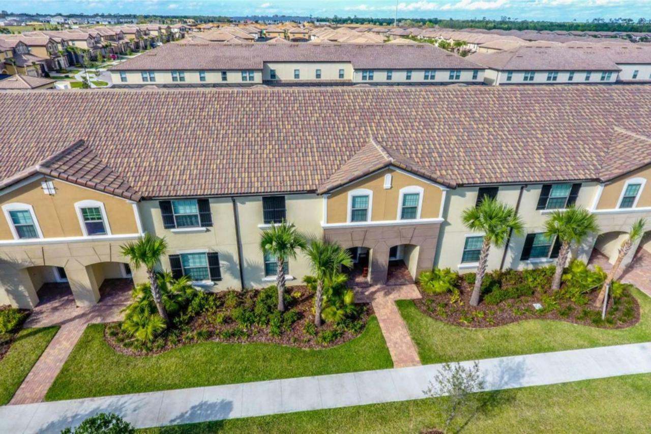 Luxurious Vacation Townhome With Private Pool At Windsor At Westside Ww8948 Kissimmee Exteriér fotografie